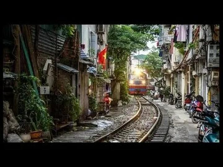 Xu hướng Triệu Lộ Tư cắt phăng mái tóc: Hotspot Matrix tiết lộ bí quyết video viral