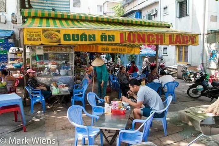 1. Tiêu đề: [Hotspot Matrix] Ngọt như mơ: Nữ sinh Quảng Bình và hành trình chinh phục